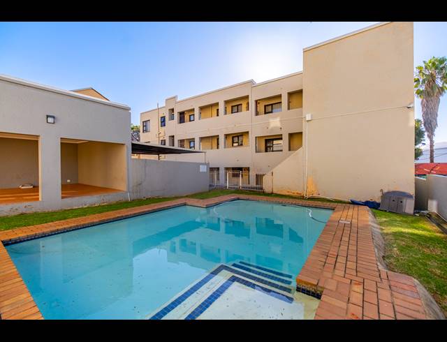 2 BEDROOM APARTMENT FOR SALE IN BLACKHEATH